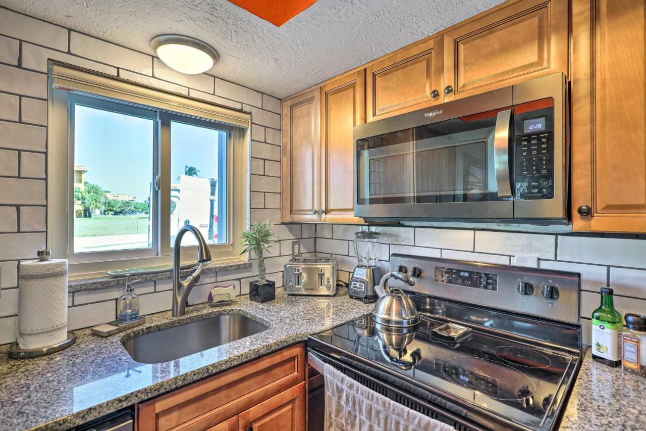Cape Canaveral Home With Balcony Walk To Beach Eksteriør bilde